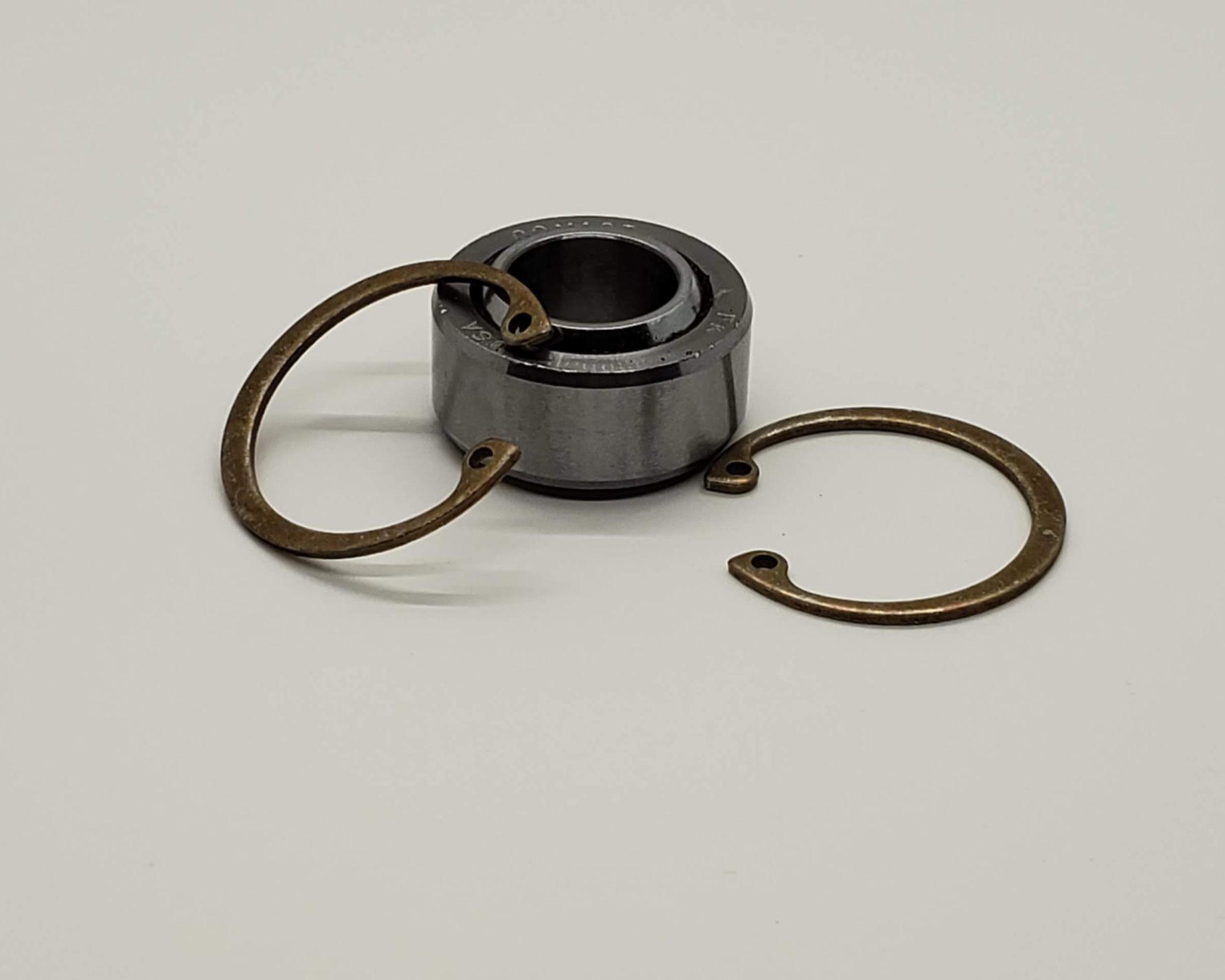 COM10T bearing image 1